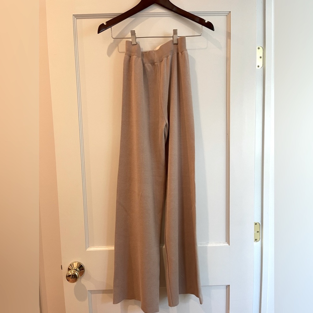 Knit wide leg pants